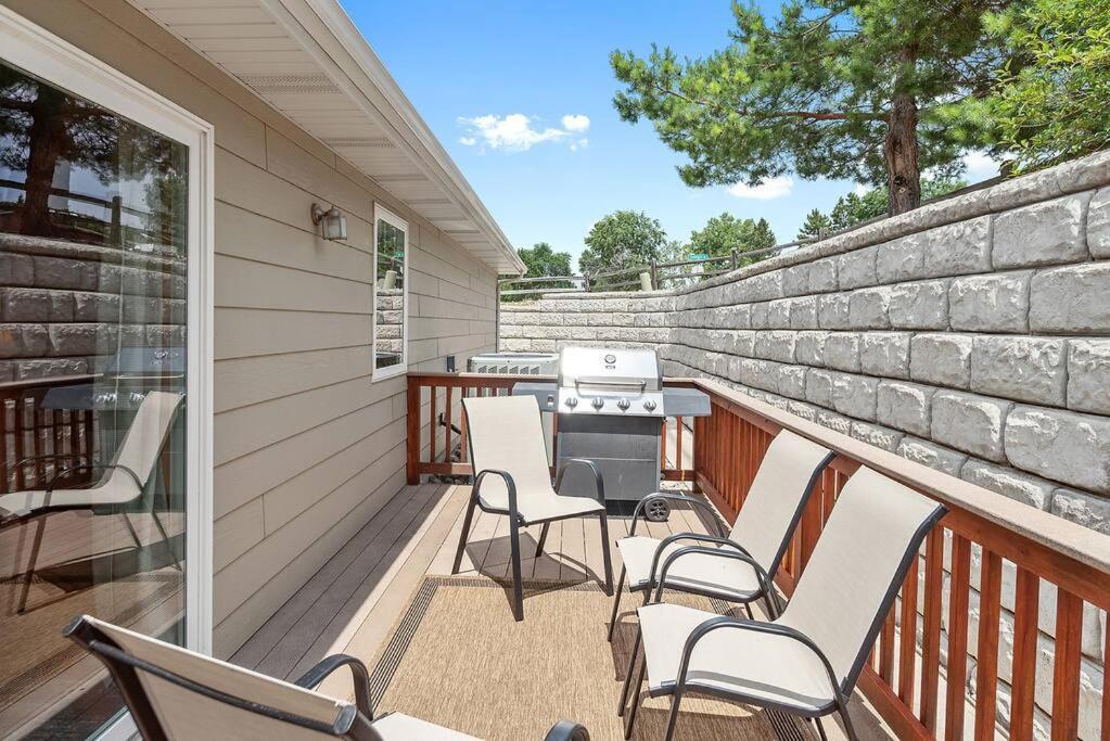 ラピッドシティ Convenient Townhouse - Near Airportヴィラ エクステリア 写真